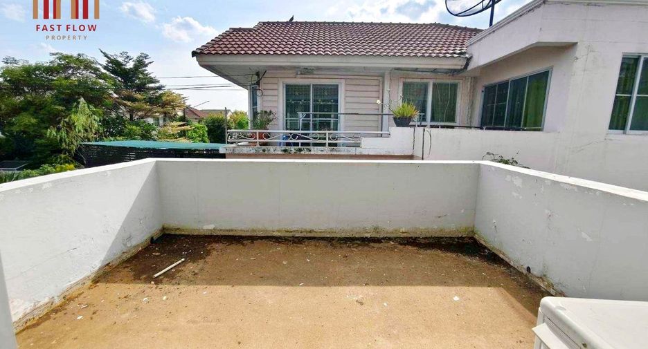 Haus zum Kauf mit 3 Zimmer in Lam Luk Ka, Pathum Thani