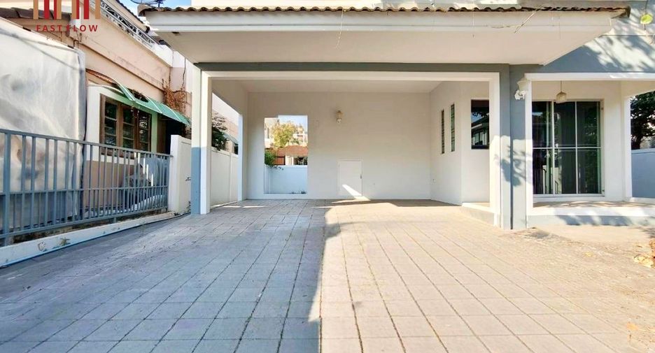 Haus zum Kauf mit 3 Zimmer in Lam Luk Ka, Pathum Thani