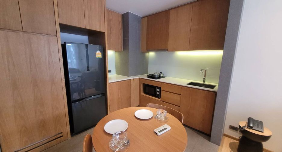 For rent 1 bed serviced apartment in Watthana, Bangkok