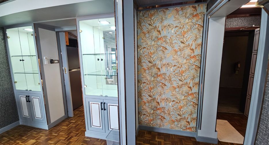 For rent 2 bedrooms condo in Pak Kret, Nonthaburi