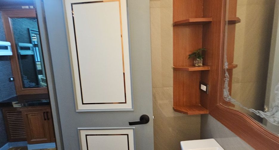 For rent 2 bedrooms condo in Pak Kret, Nonthaburi