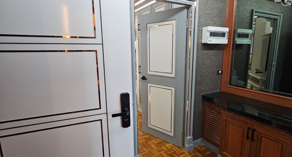 For rent 2 bedrooms condo in Pak Kret, Nonthaburi