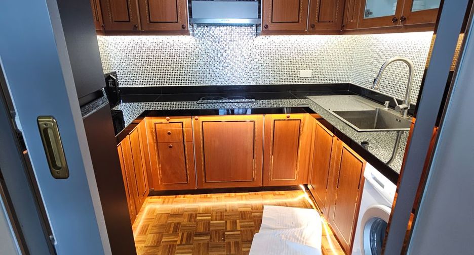 For rent 2 bedrooms condo in Pak Kret, Nonthaburi