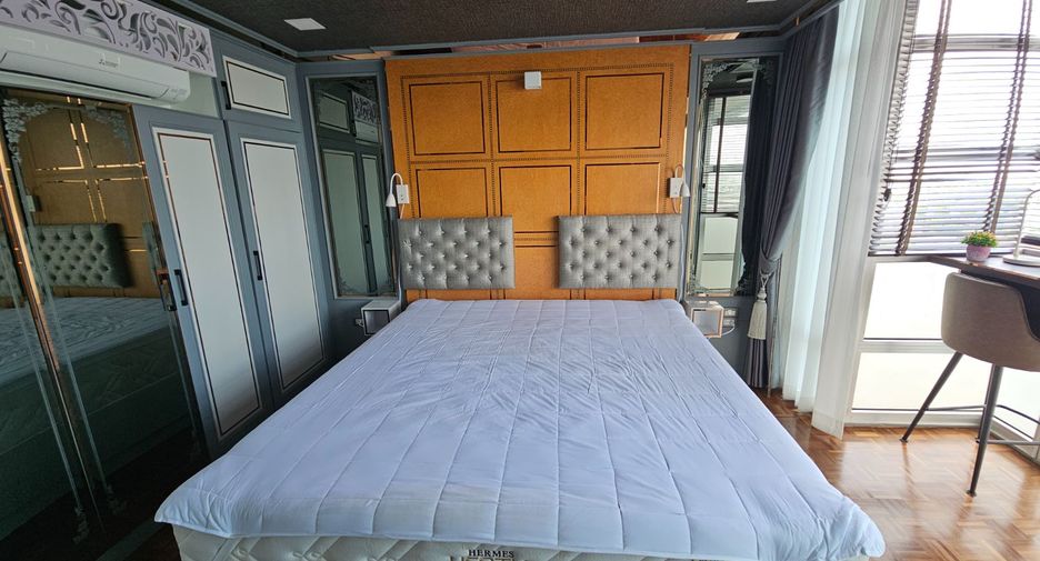 For rent 2 bedrooms condo in Pak Kret, Nonthaburi