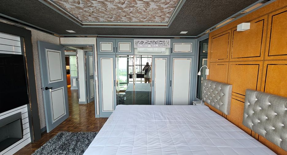 For rent 2 bedrooms condo in Pak Kret, Nonthaburi