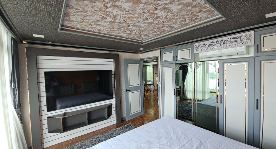 For rent 2 bedrooms condo in Pak Kret, Nonthaburi