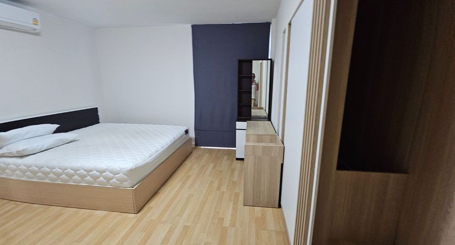 For rent 2 bedrooms condo in Pak Kret, Nonthaburi