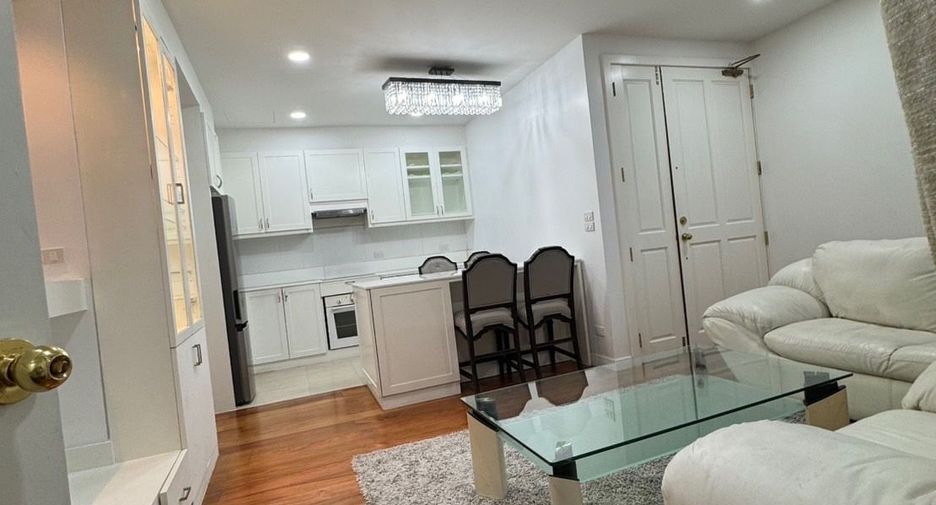 For rent 1 bed condo in Pathum Wan, Bangkok