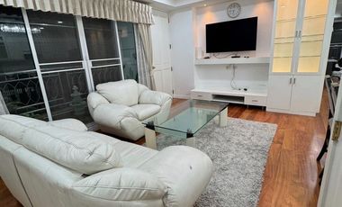 Wohnung zur Miete mit 1 Zimmer in Pathum Wan, Bangkok