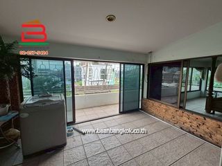 出售 5 卧室 商业空间 在 Bang Kho Laem, 曼谷