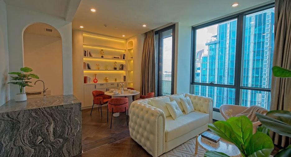 For rent 2 bed condo in Khlong Toei, Bangkok