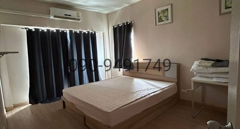 For rent 3 bedrooms townhouse in Don Mueang, Bangkok
