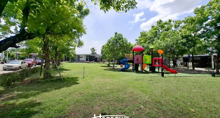 For sale 3 bedrooms townhouse in Pak Kret, Nonthaburi