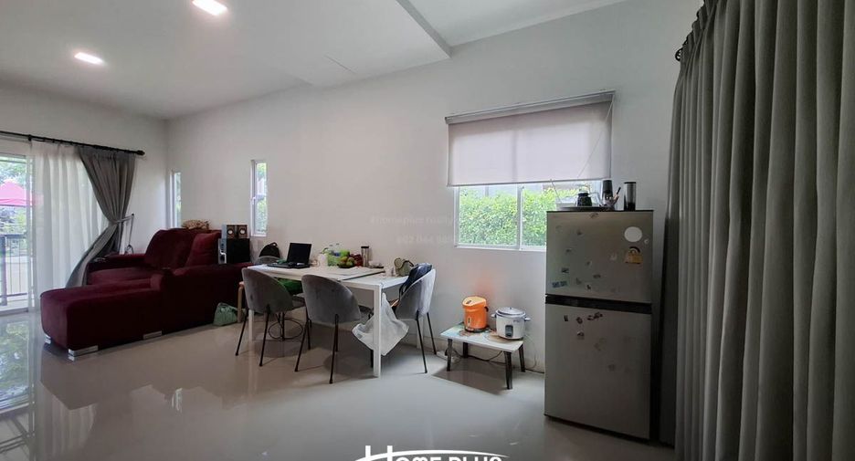 For sale 3 bedrooms townhouse in Pak Kret, Nonthaburi