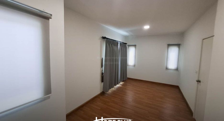 For sale 3 bedrooms townhouse in Pak Kret, Nonthaburi
