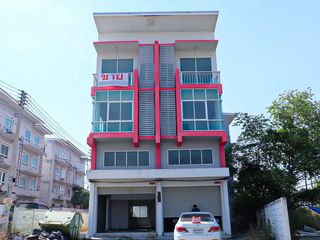 Terreno en venta en Si Racha, Chonburi