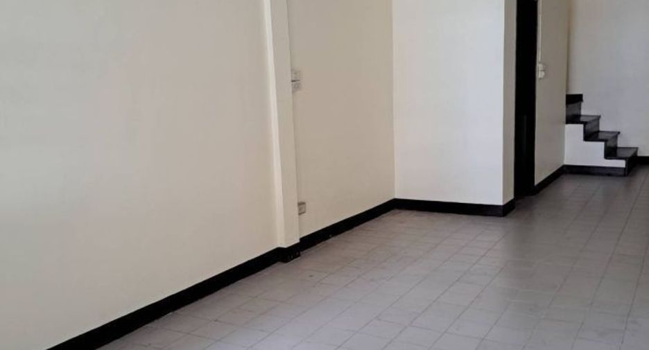 Casa adosada en venta de 2 habitaciones en Bang Bua Thong, Nonthaburi