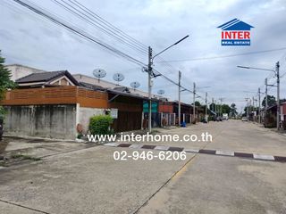 For sale 2 bed townhouse in Khlong Luang, Pathum Thani