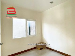 For sale 4 bedrooms townhouse in Sai Mai, Bangkok