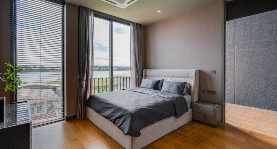 For sale 4 bedrooms house in Don Mueang, Bangkok
