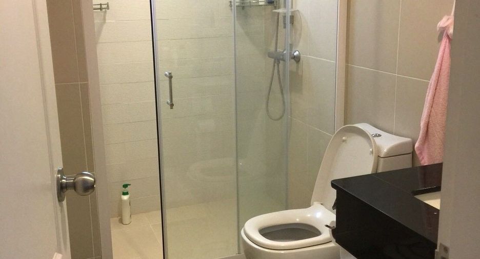 Wohnung zum Kauf mit 2 Zimmer in Huai Khwang, Bangkok