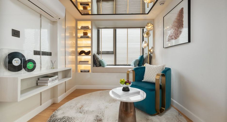 À vendre 3 chambres condo à Huai Khwang, Bangkok