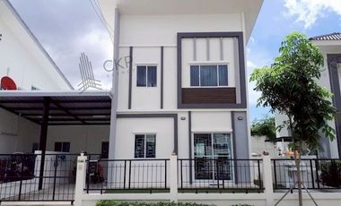 For sale 4 ベッドルーム house in Bang Lamung, Chonburi