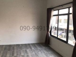 Reihenhaus zur Miete mit 2 Zimmer in Prawet, Bangkok