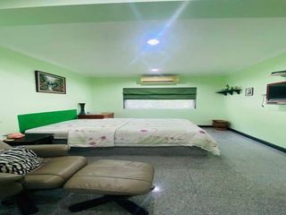 For rent and for sale 5 bed house in Bang Lamung, Chonburi