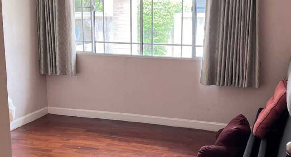 For sale 5 bedrooms house in Mueang Chiang Mai, Chiang Mai