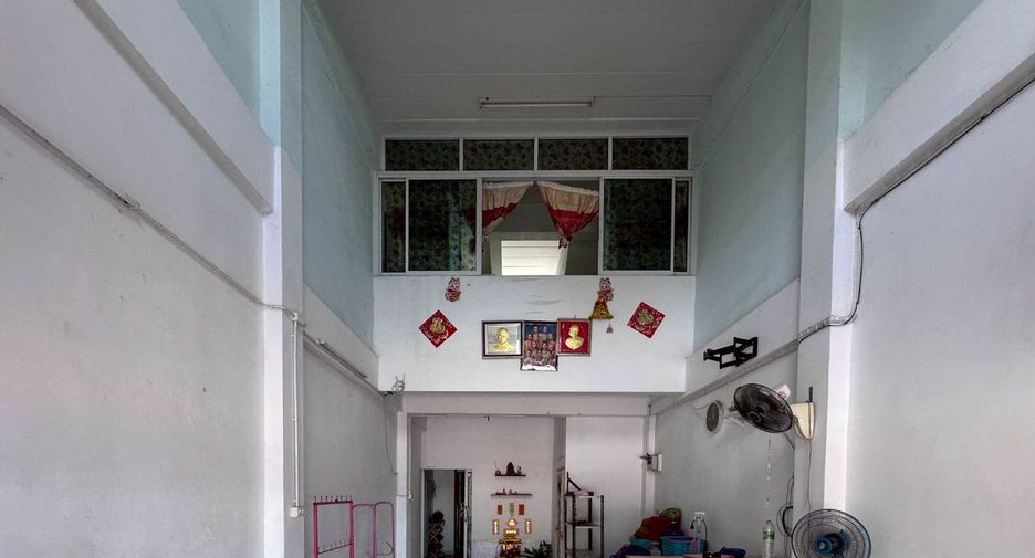 For sale retail Space in Si Racha, Chonburi