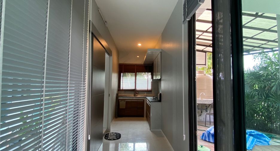 À louer 4 chambres maison à Mueang Chiang Mai, Chiang Mai