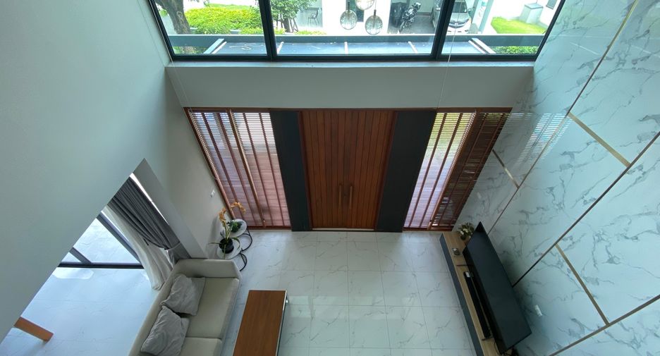 À louer 4 chambres maison à Mueang Chiang Mai, Chiang Mai