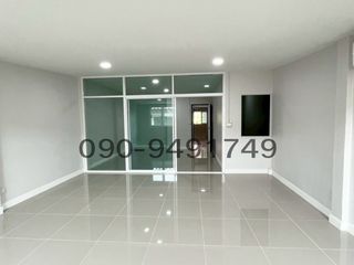Reihenhaus zur Miete mit 3 Zimmer in Bueng Kum, Bangkok