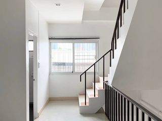 For sale 3 bed townhouse in Khlong Toei, Bangkok