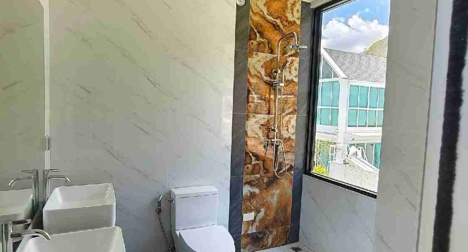 For rent 3 bedrooms house in Ban Khai, Rayong