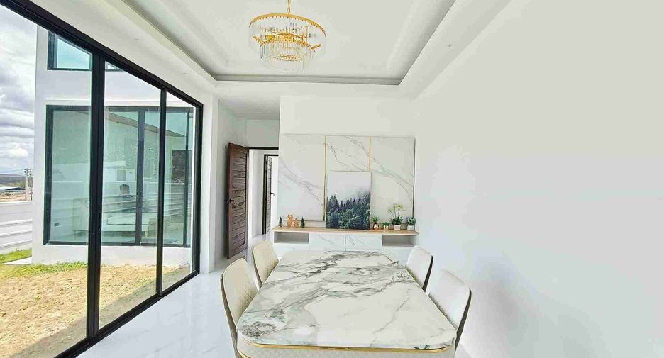 For rent 3 bedrooms house in Ban Khai, Rayong