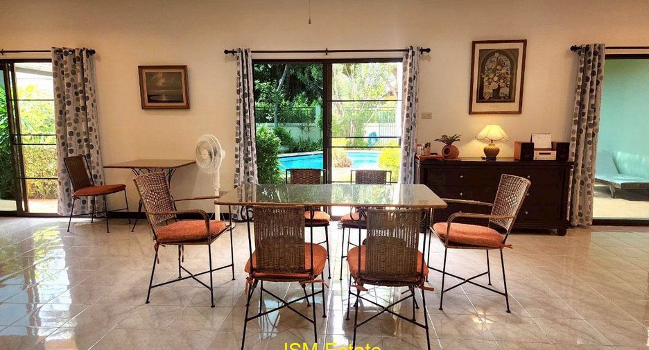For rent 4 bedrooms house in Hua Hin, Prachuap Khiri Khan