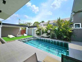 For rent and for sale 3 bedrooms house in Bang Lamung, Chonburi