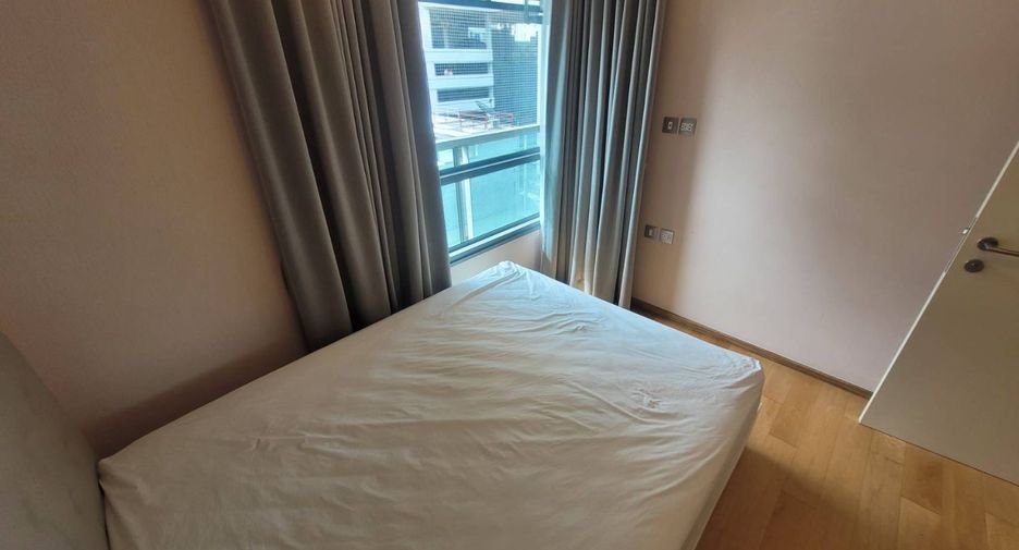 Condo en alquiler de 2 habitaciones en Watthana, Bangkok