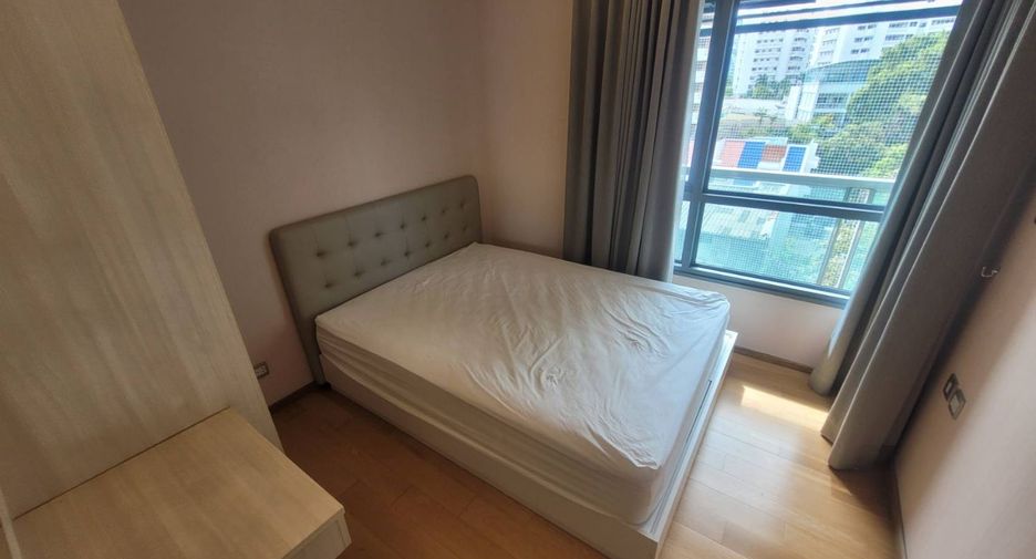 Condo en alquiler de 2 habitaciones en Watthana, Bangkok