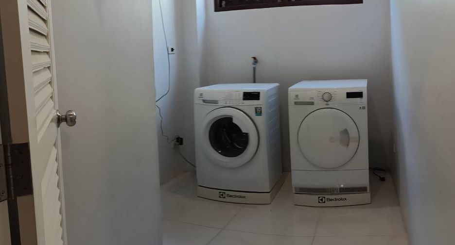 For sale 4 bedrooms house in Bang Phli, Samut Prakan