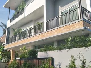 For Rent 5 Bedroom House In Mueang Chiang Mai
