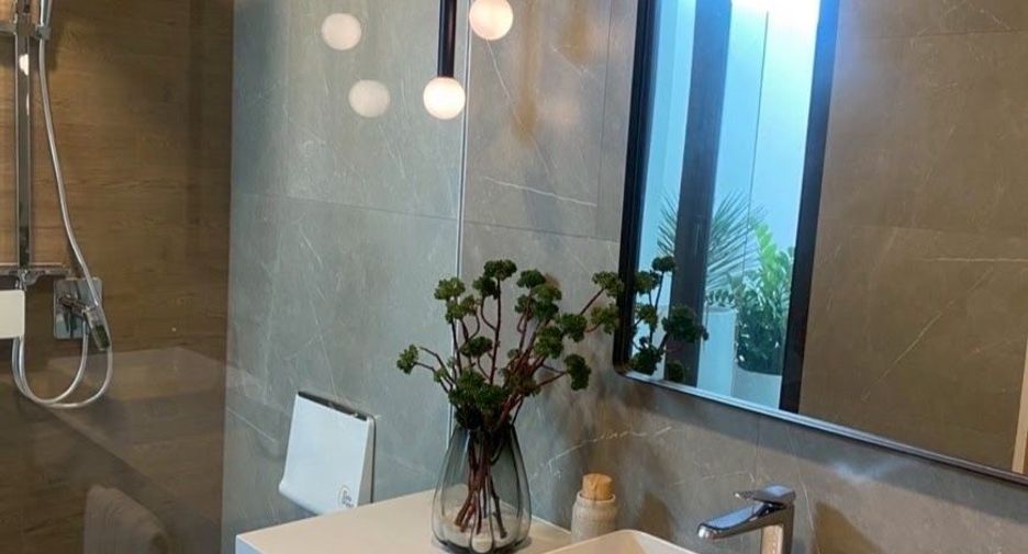 For rent 4 bedrooms house in Bang Phli, Samut Prakan