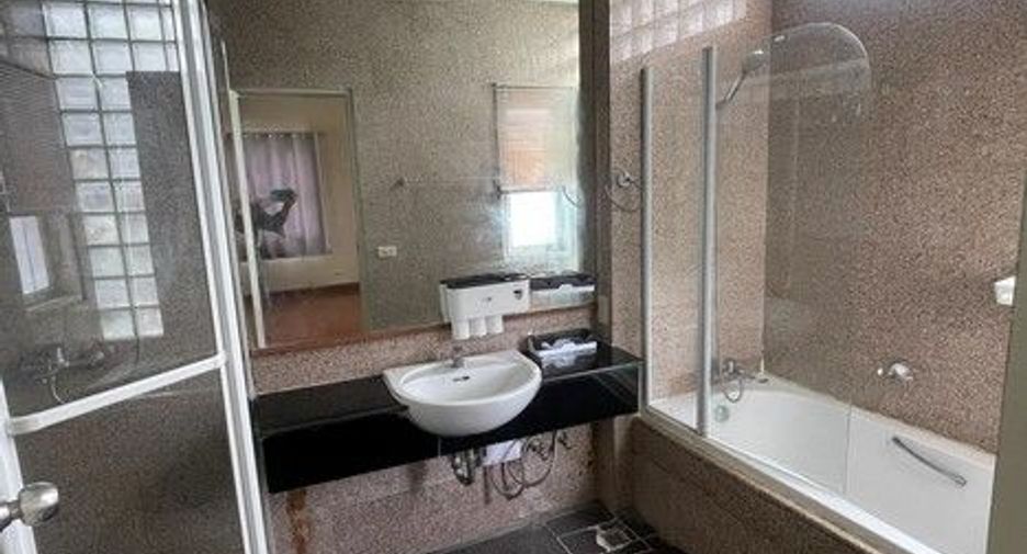 Haus zur Miete mit 4 Zimmer in Thanyaburi, Pathum Thani