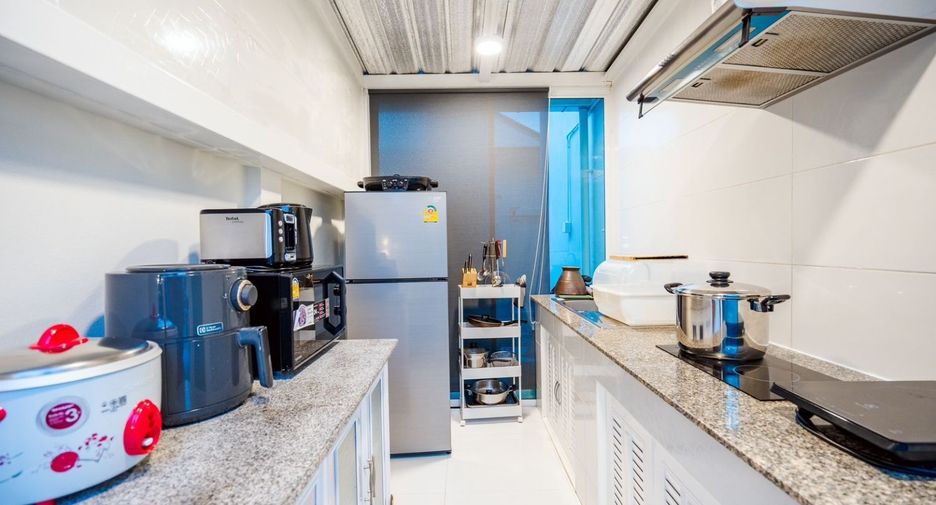 For sale 3 bedrooms house in Cha Am, Phetchaburi