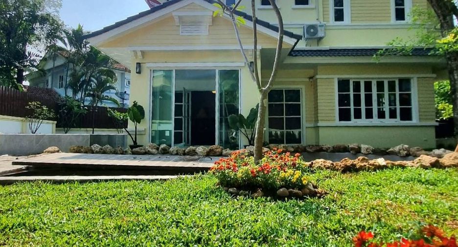 For sale 7 bedrooms villa in Hang Dong, Chiang Mai