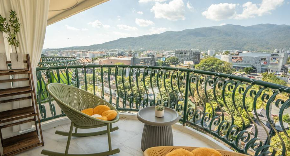 For rent 3 bedrooms condo in Mueang Chiang Mai, Chiang Mai