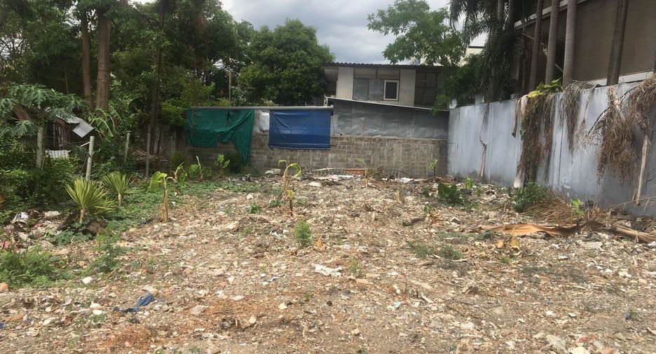For sale land in Wang Thonglang, Bangkok