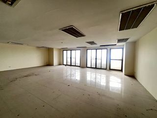 For sale studio condo in Suan Luang, Bangkok